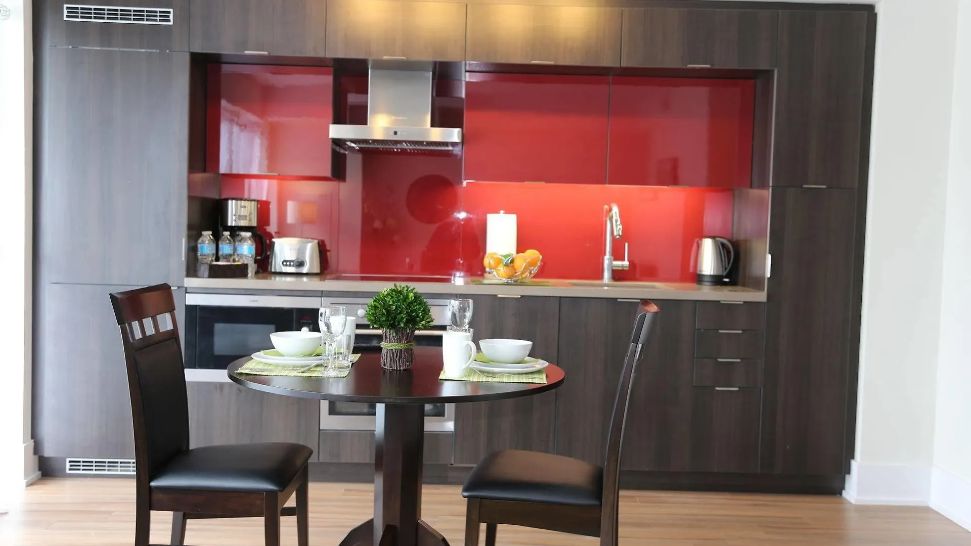 Duke Furnished Suites Toronto 4*,  Canada